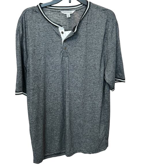 New ~ DISTORTION ~  Short Sleeved Henley Neck T-Shirt Size XL - Picture 1 of 5